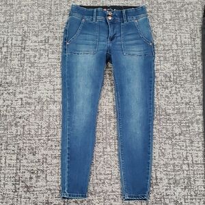 Blue Skinny Jeans with Stretch and Tapered Ankle